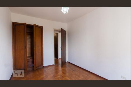 Apartamento à venda com 48m², 1 quarto e sem vagaQuarto - Armários