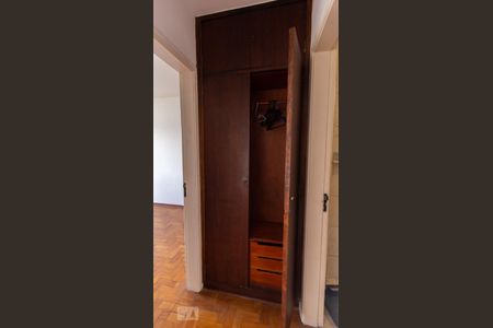 Apartamento à venda com 48m², 1 quarto e sem vagaCorredor