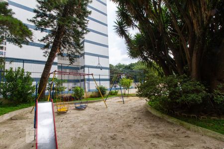 Apartamento à venda com 48m², 1 quarto e sem vagaÁrea Comum - Playground