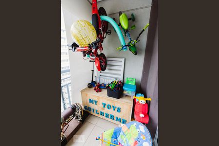 Apartamento para alugar com 58m², 2 quartos e 1 vaga Apartamento para alugar com 58m², 2 quartos e 1 vagaVaranda