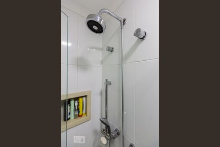 Apartamento para alugar com 58m², 2 quartos e 1 vaga Apartamento para alugar com 58m², 2 quartos e 1 vagaBanheiro 02 Chuveiro