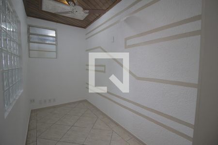 Quarto 2 de apartamento para alugar com 1 quarto, 68m² em Sarandi, Porto Alegre