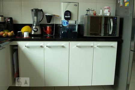 Casa à venda com 190m², 4 quartos e 2 vagasCozinha