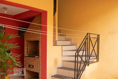 Casa à venda com 190m², 4 quartos e 2 vagasÁrea Externa - Piso Inferior