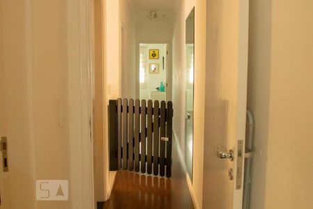 Casa à venda com 190m², 4 quartos e 2 vagasCorredor Superior