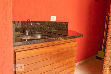 Casa à venda com 190m², 4 quartos e 2 vagasÁrea Externa - Piso Inferior