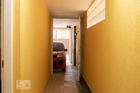 Casa à venda com 190m², 4 quartos e 2 vagasCorredor 