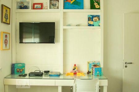 Casa à venda com 190m², 4 quartos e 2 vagasDormitório 1