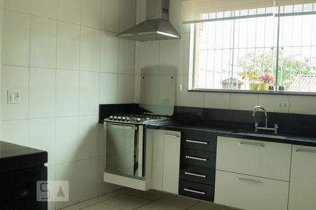 Casa à venda com 190m², 4 quartos e 2 vagasCozinha