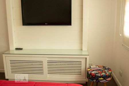 Casa à venda com 190m², 4 quartos e 2 vagasSuíte