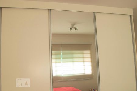 Casa à venda com 190m², 4 quartos e 2 vagasArmário - Suíte