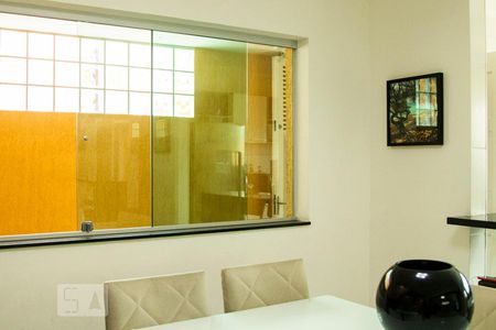 Casa à venda com 190m², 4 quartos e 2 vagasSala de Jantar