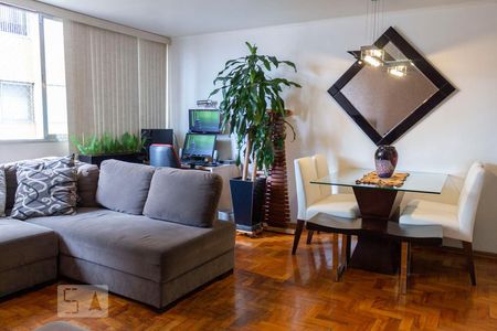 Sala de apartamento à venda com 2 quartos, 82m² em Vila Gumercindo, São Paulo