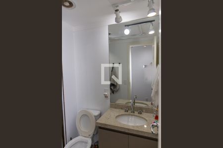 Apartamento à venda com 86m², 2 quartos e 2 vagasBanheiro Social