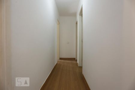 Corredor de apartamento para alugar com 3 quartos, 106m² em Jardim Paulista, São Paulo