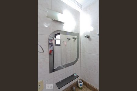 Apartamento à venda com 103m², 3 quartos e 2 vagas Apartamento à venda com 103m², 3 quartos e 2 vagasBanheiro