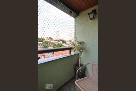 Apartamento à venda com 103m², 3 quartos e 2 vagas Apartamento à venda com 103m², 3 quartos e 2 vagasVaranda da Suíte