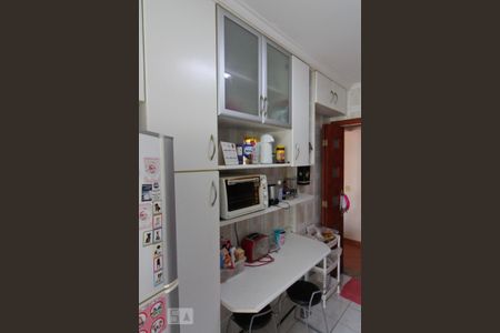 Apartamento à venda com 103m², 3 quartos e 2 vagas Apartamento à venda com 103m², 3 quartos e 2 vagasCozinha