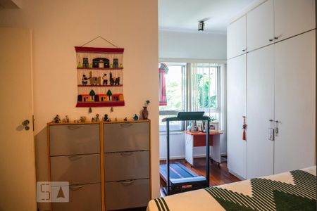 Apartamento à venda com 97m², 3 quartos e sem vagaQuarto 3 - Suíte