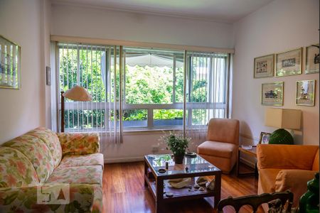 Apartamento à venda com 97m², 3 quartos e sem vagaSala