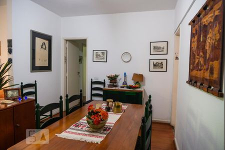 Apartamento à venda com 97m², 3 quartos e sem vagaSala