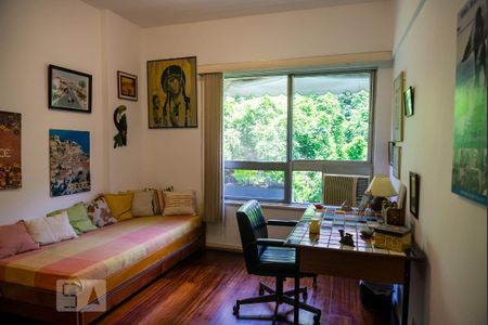 Apartamento à venda com 97m², 3 quartos e sem vagaQuarto 1