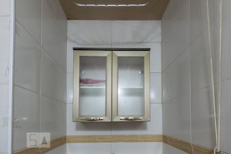 Apartamento para alugar com 180m², 2 quartos e sem vaga Apartamento para alugar com 180m², 2 quartos e sem vagaÁrea de Serviço - Armário