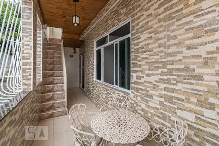 Apartamento para alugar com 180m², 2 quartos e sem vaga Apartamento para alugar com 180m², 2 quartos e sem vagaVaranda da Sala de Estar