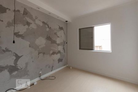 quarto 03 de apartamento para alugar com 3 quartos, 77m² em Vila Iza, Campinas