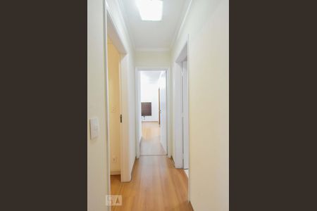 Apartamento para alugar com 79m², 2 quartos e 1 vagaCorredor