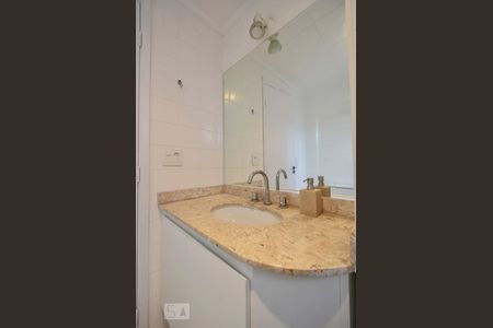 Apartamento para alugar com 79m², 2 quartos e 1 vagaBanheiro 02