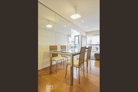 Apartamento para alugar com 79m², 2 quartos e 1 vagaSala de Jantar