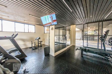 Apartamento para alugar com 100m², 3 quartos e 1 vaga Apartamento para alugar com 100m², 3 quartos e 1 vagaÁrea Comum - Academia
