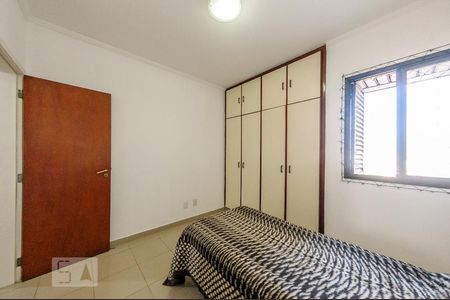 Apartamento para alugar com 100m², 3 quartos e 1 vaga Apartamento para alugar com 100m², 3 quartos e 1 vagaQuarto 2