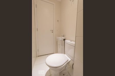 Apartamento para alugar com 105m², 3 quartos e 2 vagasBanheiro de Serviço
