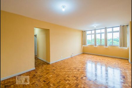 Sala de apartamento à venda com 2 quartos, 100m² em Vila Monumento, São Paulo