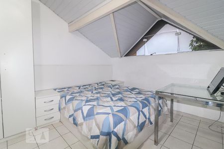Casa de condomínio para alugar com 94m², 3 quartos e 1 vaga