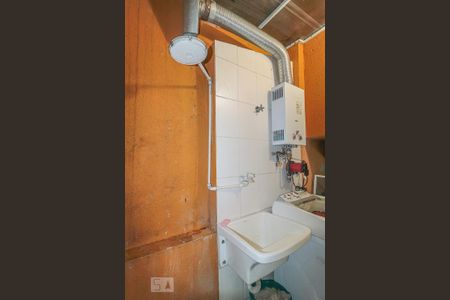 Casa de condomínio para alugar com 94m², 3 quartos e 1 vaga