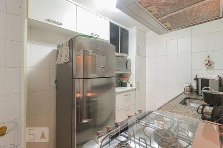 Cozinha de casa de condomínio para alugar com 3 quartos, 94m² em Tanque, Rio de Janeiro