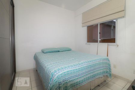 Casa de condomínio para alugar com 94m², 3 quartos e 1 vaga