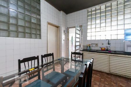 Casa à venda com 460m², 3 quartos e 7 vagasCozinha