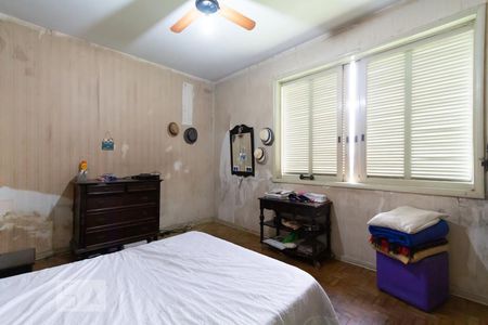 Casa à venda com 460m², 3 quartos e 7 vagasSuíte