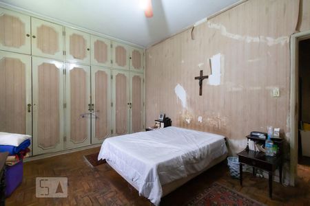 Casa à venda com 460m², 3 quartos e 7 vagasSuíte