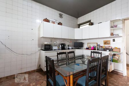 Casa à venda com 460m², 3 quartos e 7 vagasCozinha