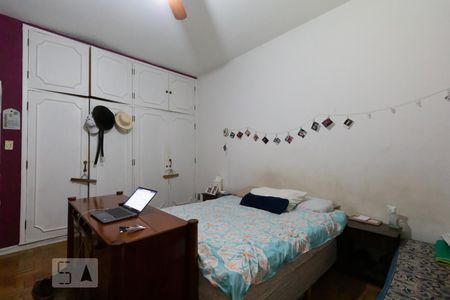 Casa à venda com 460m², 3 quartos e 7 vagasQuarto 2