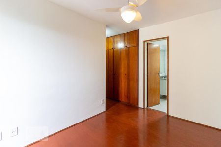Apartamento para alugar com 98m², 2 quartos e 1 vagaSuíte
