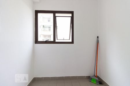 Apartamento para alugar com 98m², 2 quartos e 1 vagaQuarto de Serviço