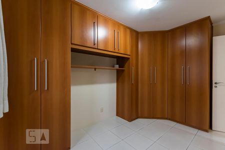 Apartamento para alugar com 62m², 2 quartos e 1 vagaQuarto 2