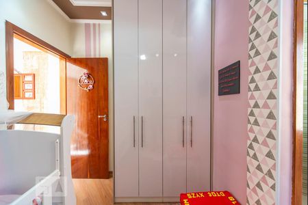 Casa à venda com 96m², 2 quartos e 2 vagasQuarto 2