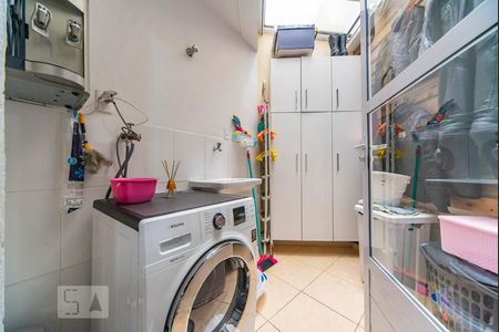 Casa à venda com 96m², 2 quartos e 2 vagasÁrea de Serviço